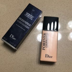 Dior | Forever Undercover Foundation
